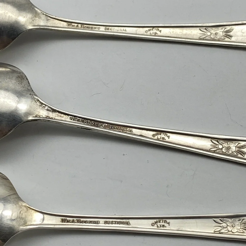 Vintage Oneida Rio Oval Soup Spoons WM A‎ Rogers 1939 Silverplate 5 Set Art Deco